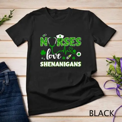 Nurses love shenanigans with stethoscope for St Patricks day Unisex T-shirt