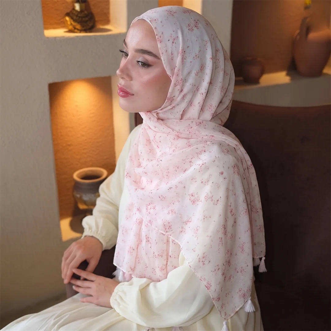 Fashion Women Tassel Hijab Soft Scarf Modest Muslim Headscarf Luxury Floral Shawl Beach Wrap Islamic Head Cover for Daily Travel view 4