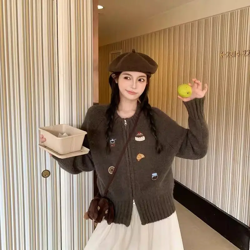 

Korean-style Gentle Style Small Cake Embroidered Knitted Sweater 2025 Autumn/winter Style Lazy Zipper Cardigan Loose Top Coat