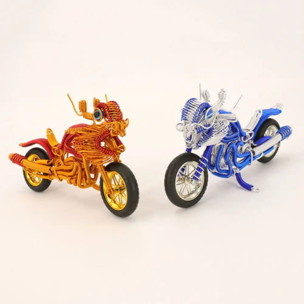

Aluminum Wire Woven Motorcycle Sculpture Handmad Collectible Aluminum Wire Motorbike Model Statue Cartoon