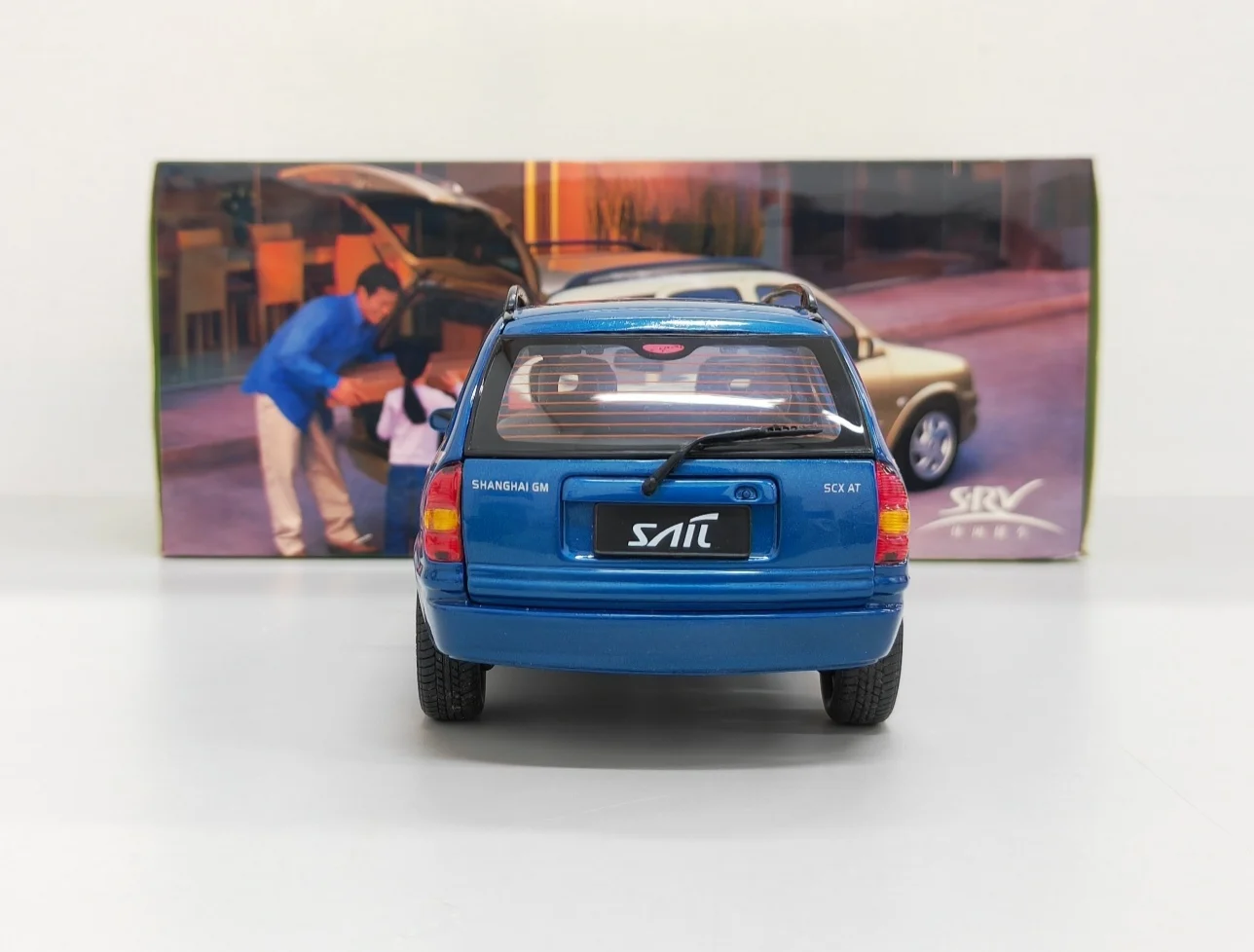 Original Factory 1:18 For SAIL SRV Wagon Alloy Fully Open Limited Edition Simulation Alloy Static Car Model Toy Gift