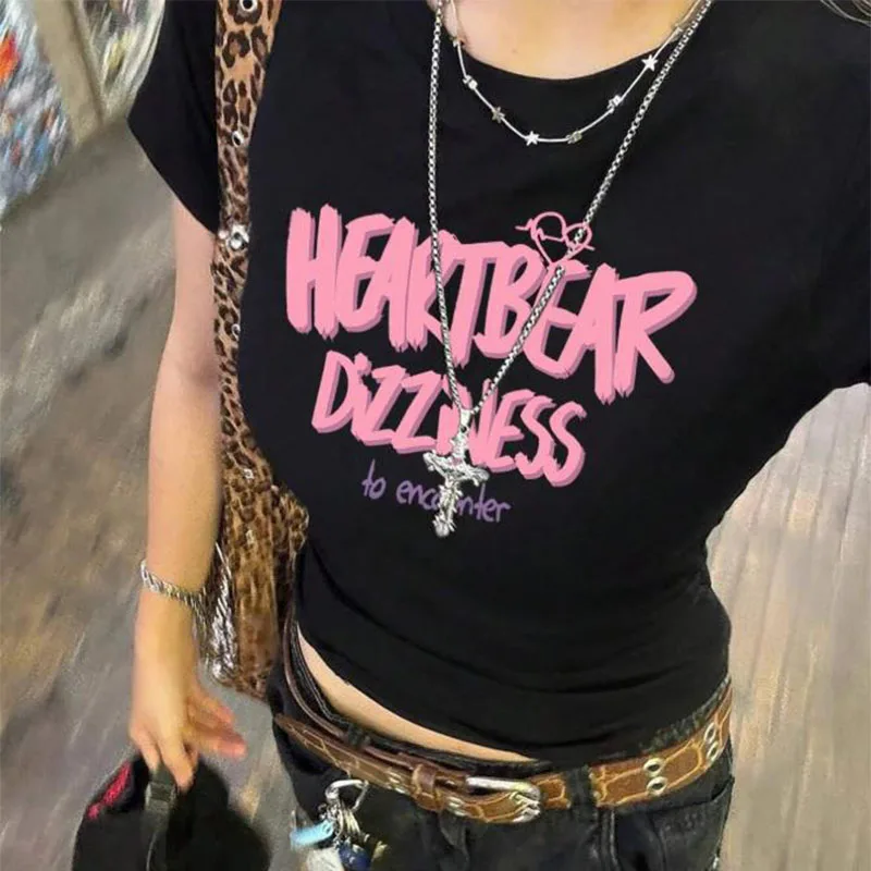 

2025 Summer New Women's Crop Top, Pink Love Letter Print, Casual Street Style, Slim Fit & Versatile T-Shirt