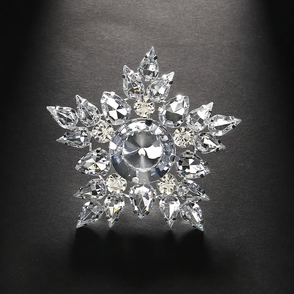 Stonefans 2024 Snowflake Exaggerate Finger Ring Wedding Hand Accessories Elegant Women Round Rhinestone Open Ring Jewelry Bridal