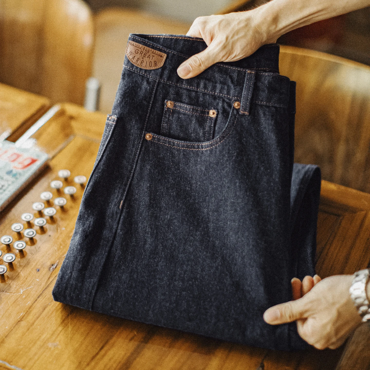 Męskie jeansy Maden w stylu vintage, 9.7oz, prosty krój, sprane na niebiesko, zapinane na zamek, codzienne spodnie na wiosnę i jesień.
