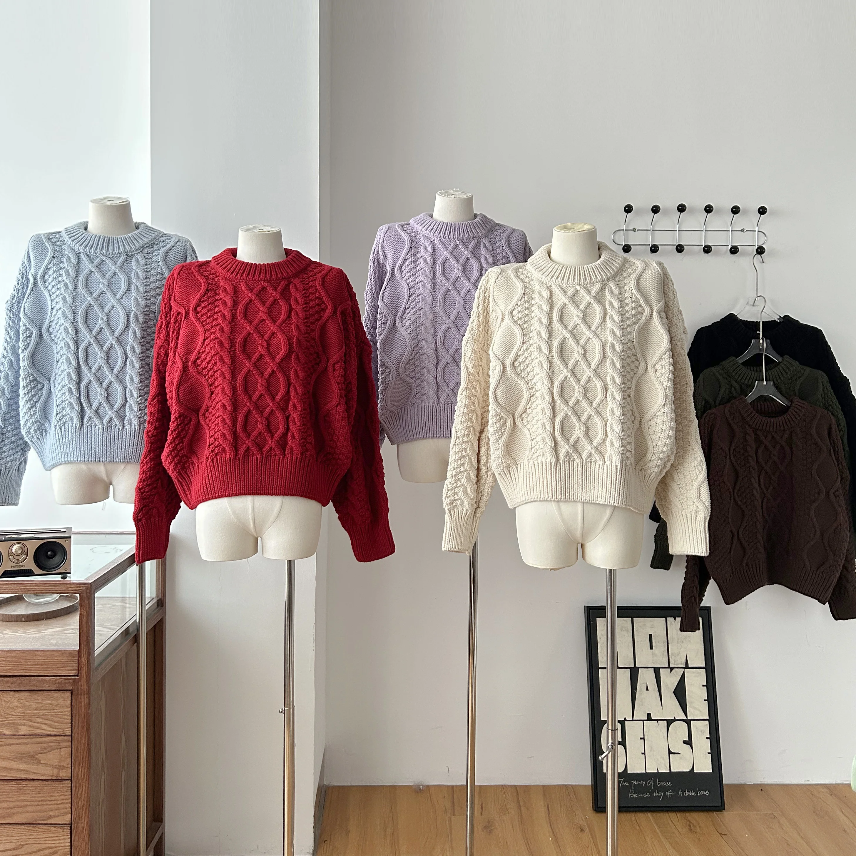 

Women's Autumn Winter O Neck Thick Warm Long Sleeve Loose Short Sweater Lady Solid Color Pullover Geometric Pattern Jumper Top