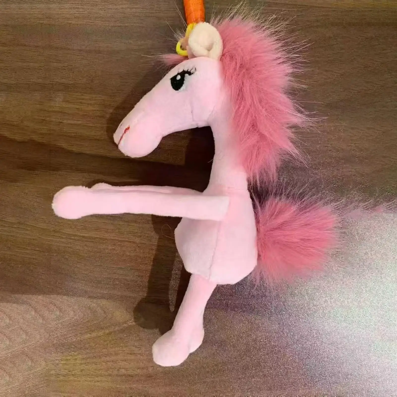 2026 الحصان التميمة أفخم قلادة لينة لطيف الصينية الحيوان المفاتيح الحصان محشوة الحيوان للسيارات أكياس طاولات الطعام متجر المنزل