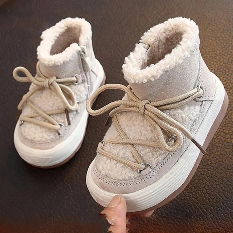 

Winter Child Boots 2025 New Retro Child Flat Boots Casual Girl Cotton Shoes Korean Version Baby Plush Warm Versatile Boots