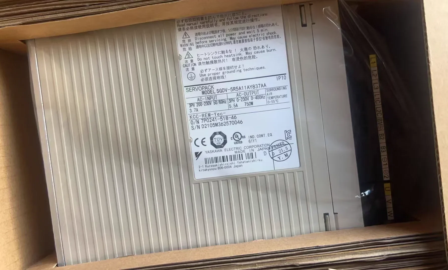 

SGDV-5R5A11AY837AA Brand New Servo Drive Original Genuine，Fast Shipping，SGDV 5R5A11AY837AA