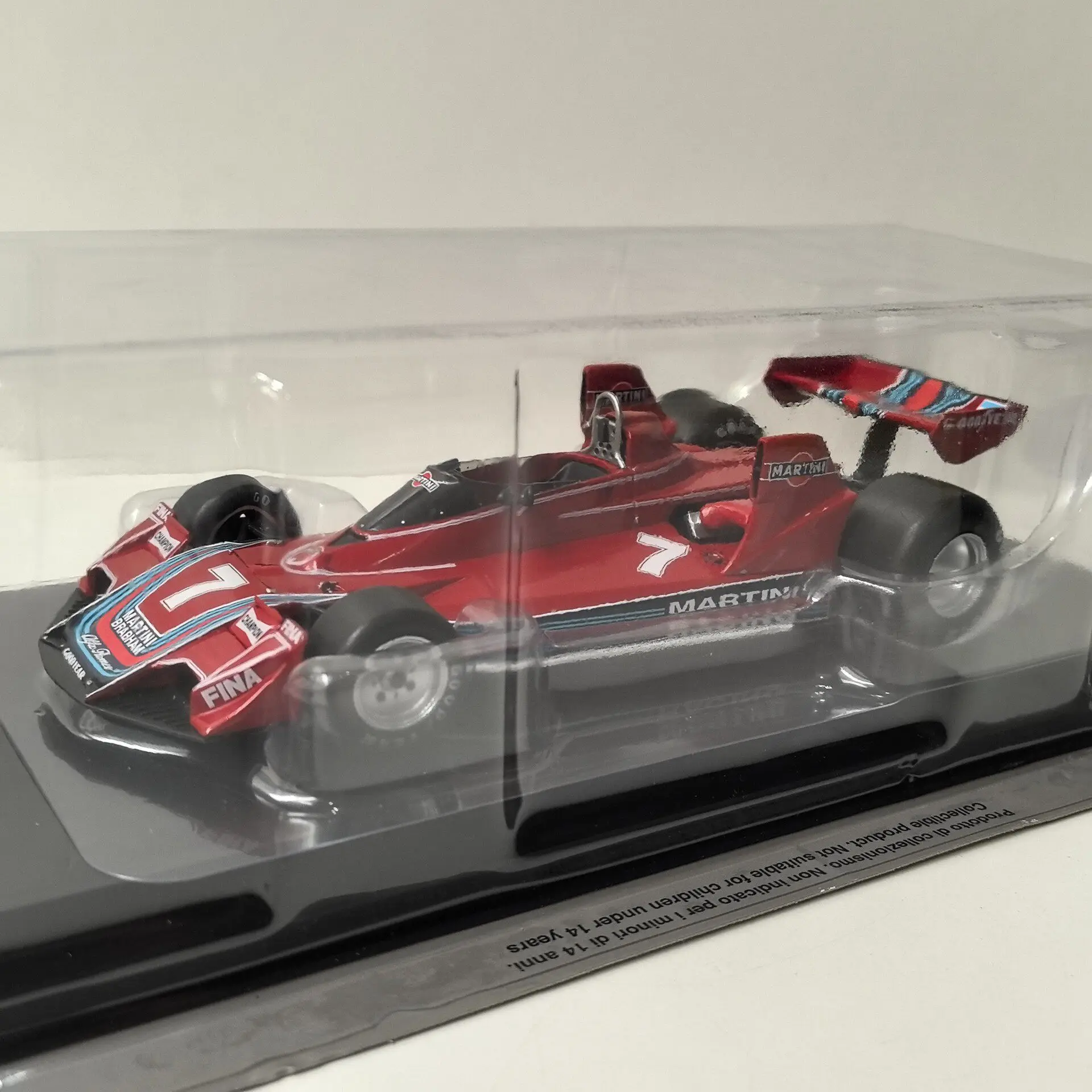 

Модель IXO 1/24 масштаба BT45 1976 года # Модель гоночного автомобиля F1 G8 из сплава, масштаб 1:7