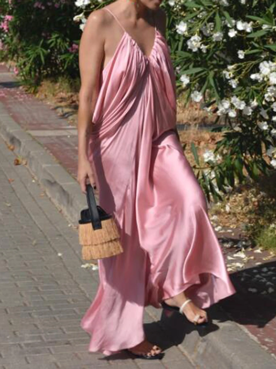 Abito semplice con bretelle con scollo a V allentato per le donne 2025 Abito lungo sexy in raso drappeggiato solido primaverile Abito boho vuoto senza schienale estivo