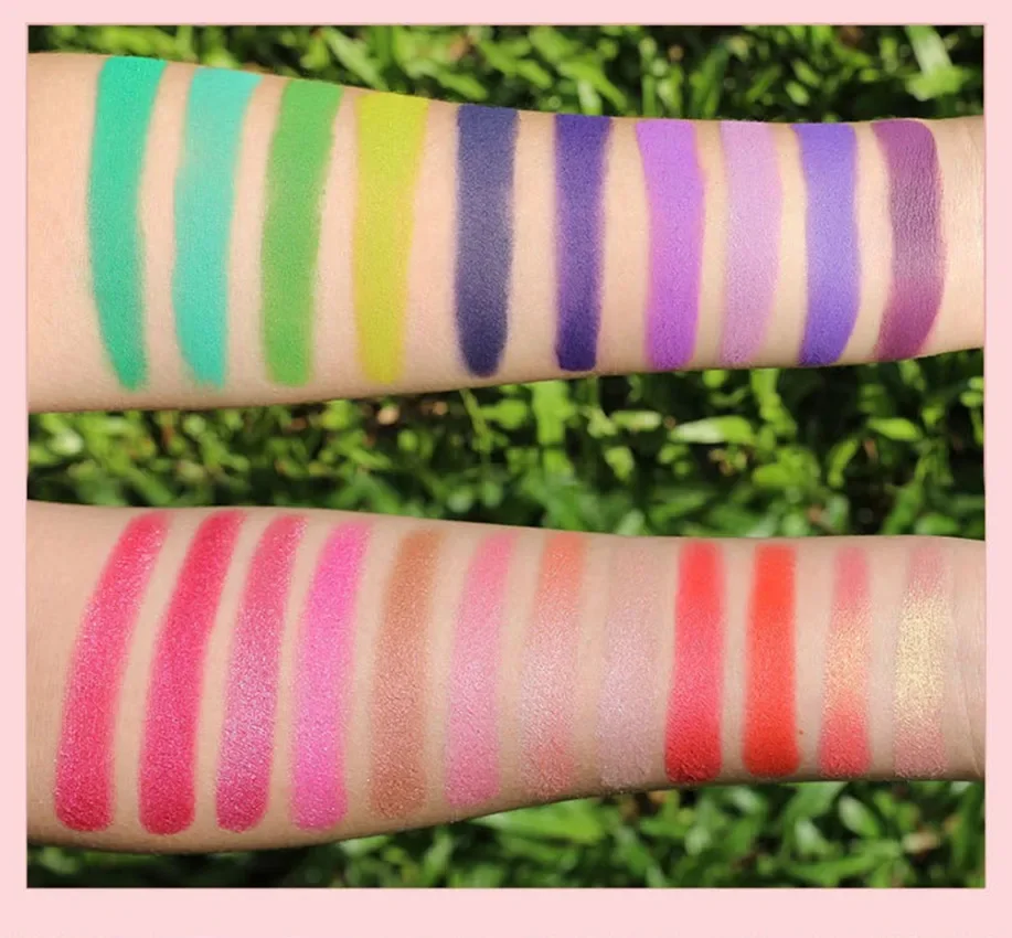 ฉลากส่วนตัว 15 สี DIY อายแชโดว์สีติดทนนานกันน้ํา Matte Pearlescent แต่งหน้าโลโก้ที่กําหนดเองขายส่ง