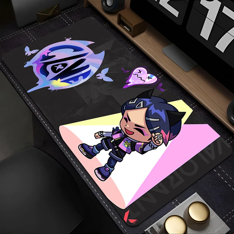 Game Mouse Pad Office PC Gaming Accessories Mousepad Laptop Anime Girl Clove Design Keyboard Pad Kawaii Valorant Desk Mouse Mat