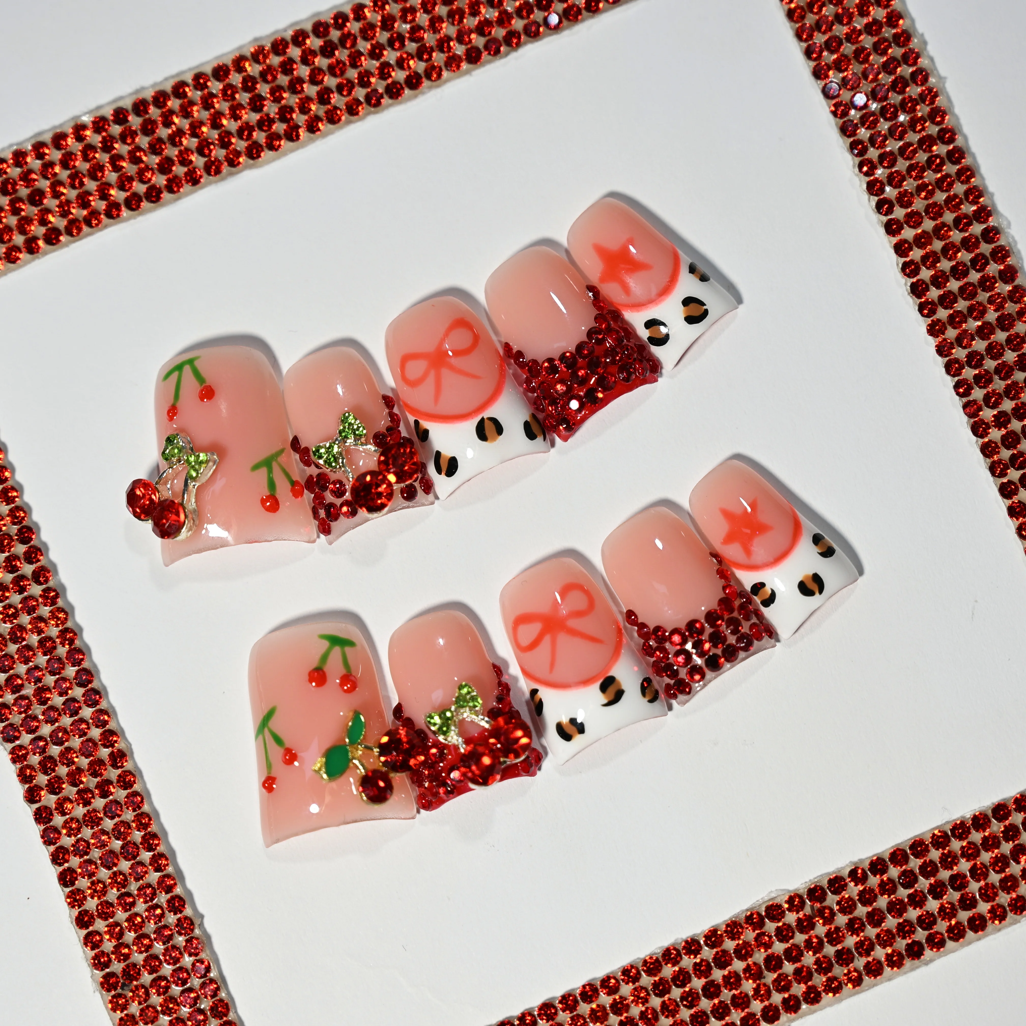 اليدوية الحلو منفعل الكرز الأحمر الصحافة على الأظافر القوس حجر الراين ليوبارد طباعة كتلة اللون الأظافر القابلة لإعادة الاستخدام #2