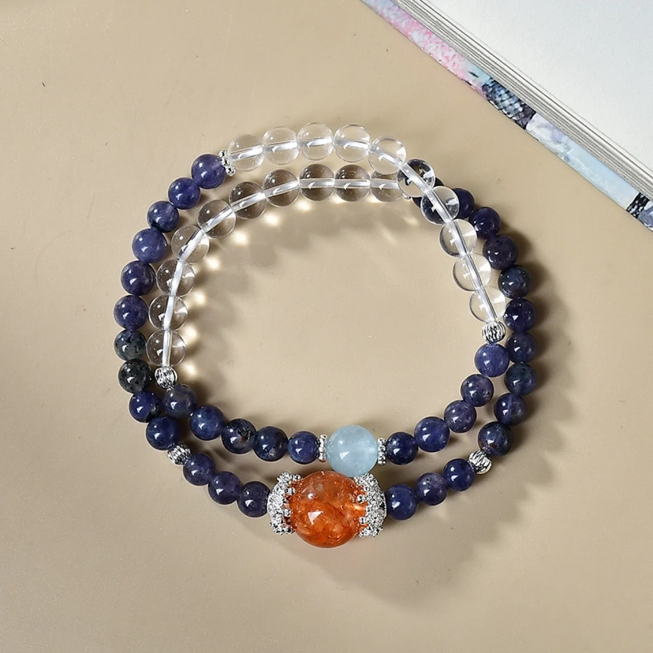 

Cordierite White Crystal Red Glue Flower Aquamarine Bracelet Light Luxury Fashion Ladies Bracelet