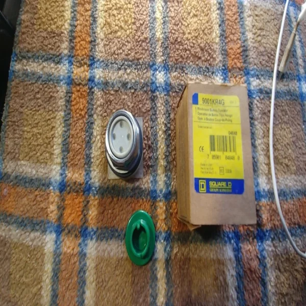 

Square D 9001kr4g Brand New Original Spot Plc