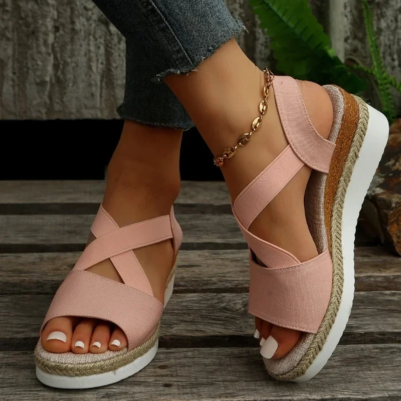 Sandal Wedge Platform jari terbuka wanita, sandal kasual wanita Retro luar ruangan ukuran Plus Musim Panas 2023