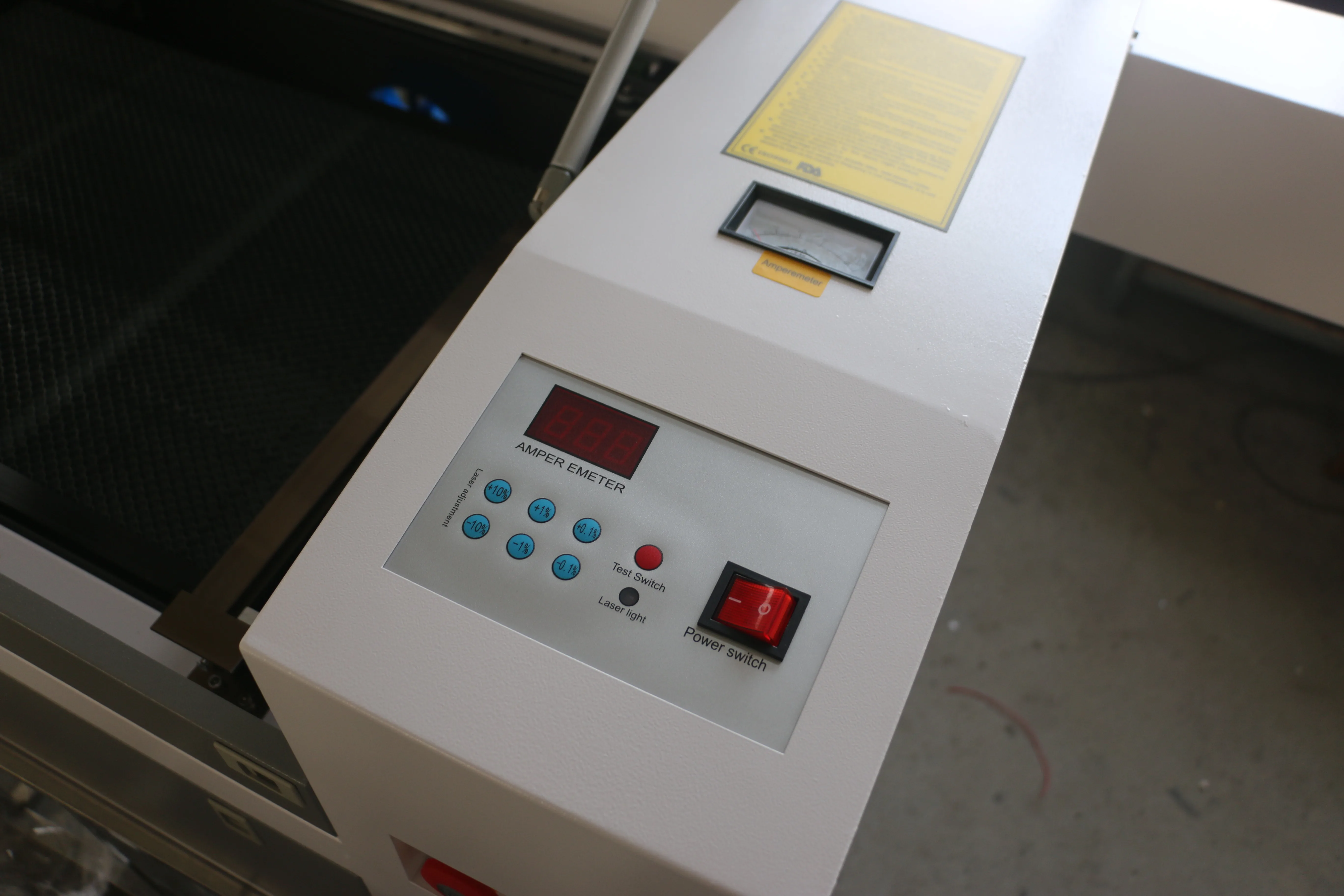 Formini C02 Laser Engraving Machine 4060 5070 Price With S&A CW3000 Chiller Honeycomb Bed Linear Guide Rail Air Pump Water Senso view 5