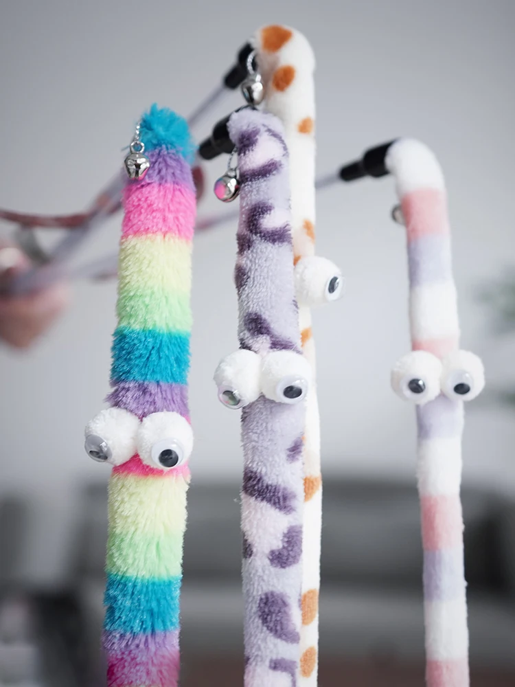 Katze Spielzeug Feder Katze Teaser Zauberstab Katze Interaktives Spielzeug Lustige Raupe Bunte Stange Teaser Zauberstab Haustier Katze Liefert Katze Zubehör – Detail 3