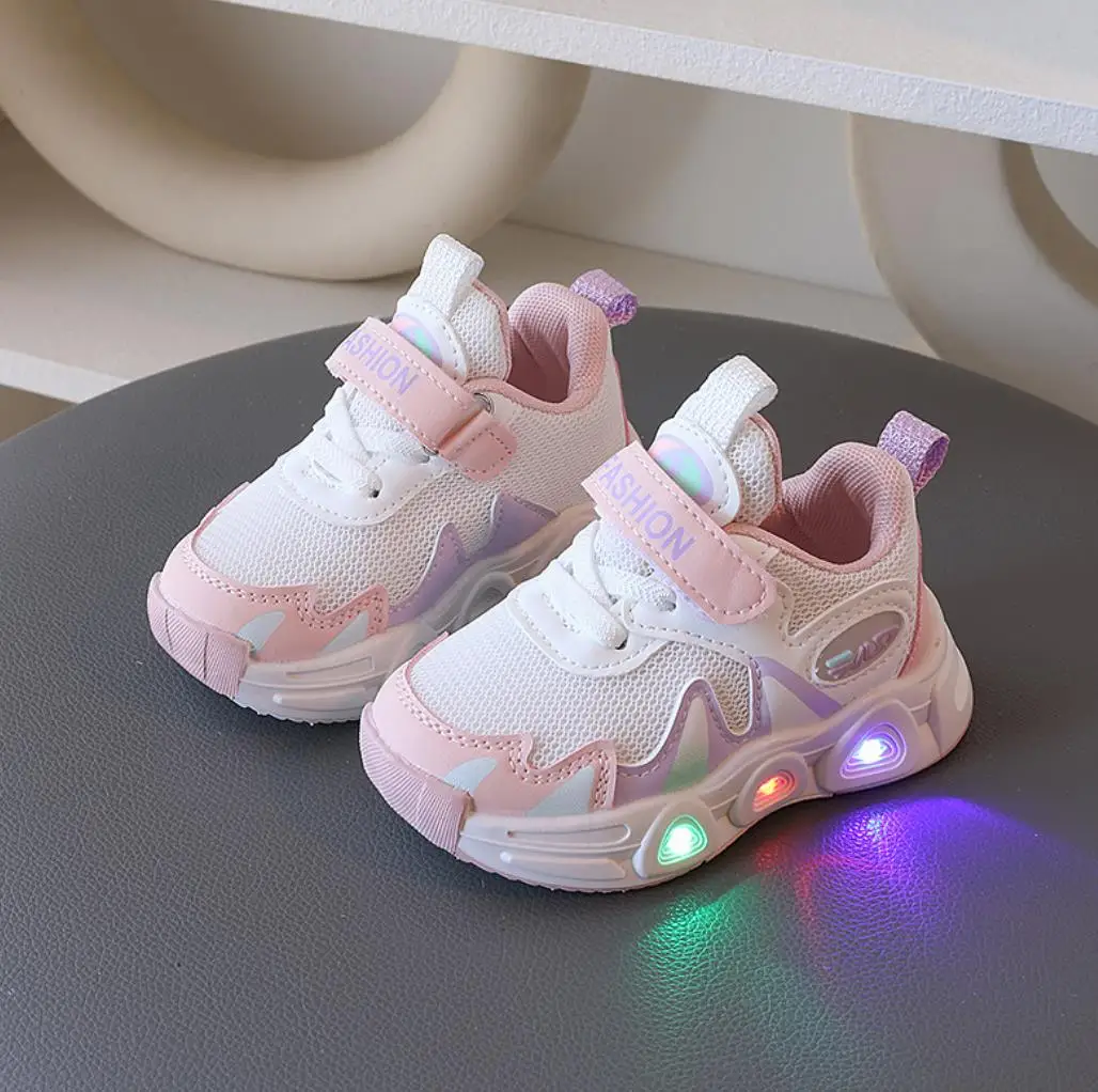 2024 New Style Children Baby Shoes Boys Girls Mesh Bbreathable Lightweight Casual Sneakers Toddler Kids Led Light Running Shoe