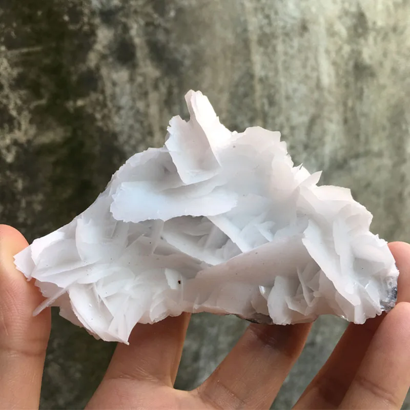 100% Natural white flake fluorescence calcite（Fluorescent effect pink） rough specimen crystal quartz gemstone 3