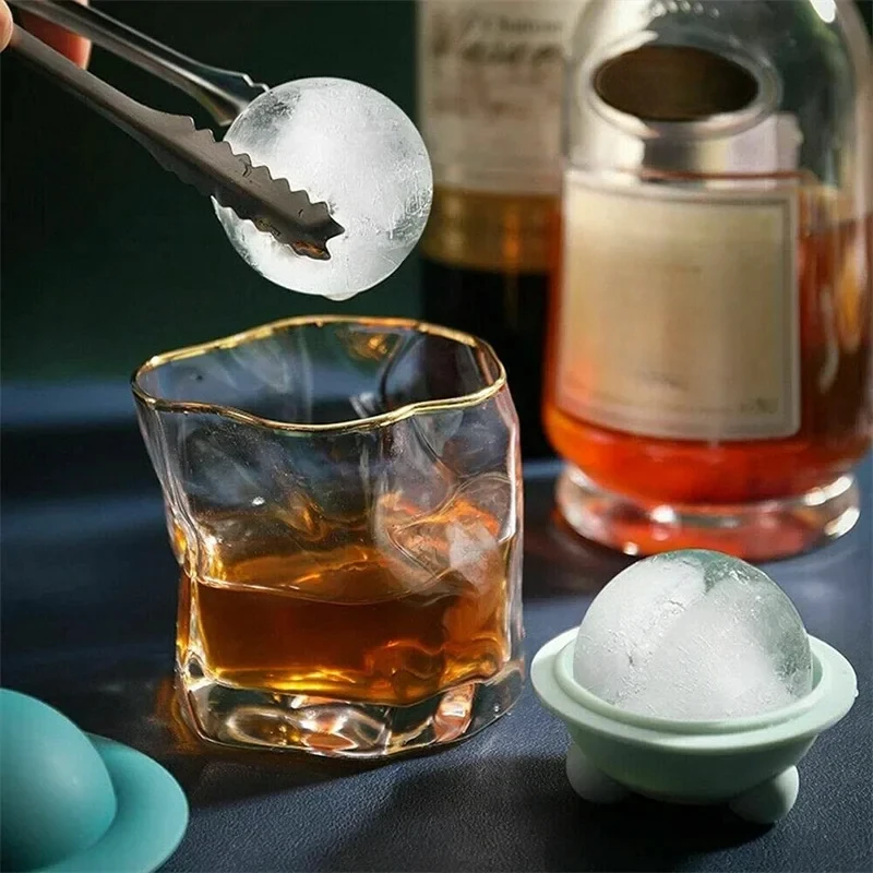 Silicone Ice Ball Maker Mold 4-hole Whiskey Kitchen Cube Tray Big Round Moulds Ice Hockey Summer Drinking Party Bar Supplies 1pc