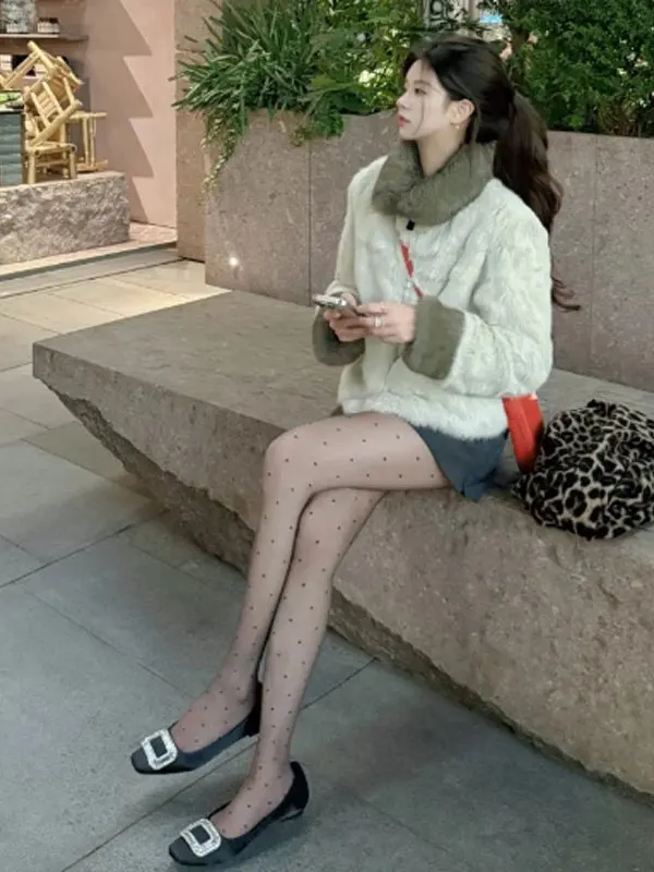 

Korean Sle ort Fur Coat Faionable Collar Design Warmth And Elegance Combined Fur Whole Skin Stand Fit for Women