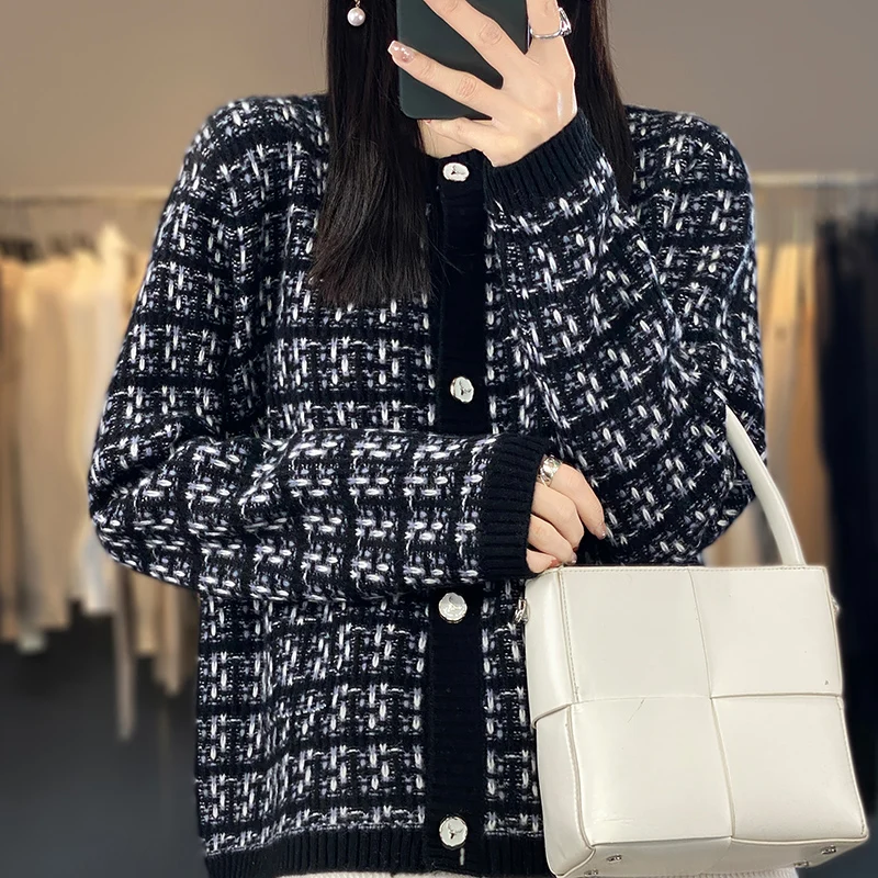 

2023 Autumn Winter New Woolen Sweater Women's Round Neck Long Sleeve 100% Pure Wool With Pocket Print Loose Versatile Cardigan