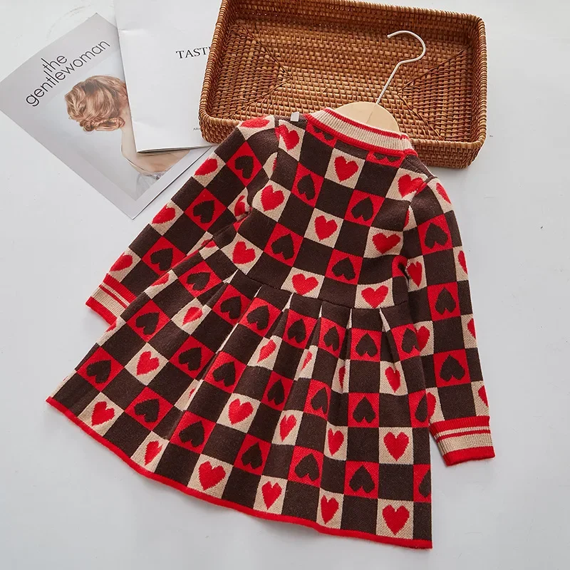 Robe imprimée en forme de cœur pour filles, robe pull princesse, jupe bébé fille, à la mode, automne, nouveau