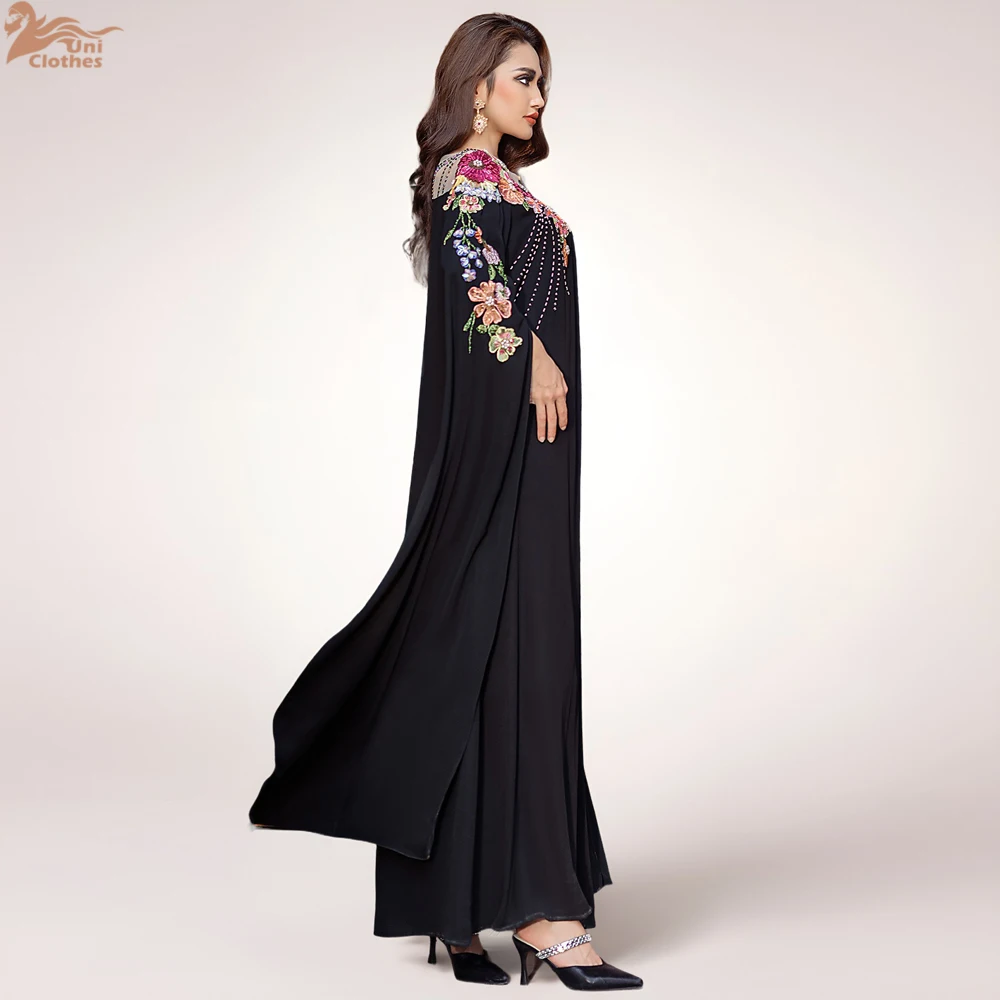

Элегантное платье-абайя Uni Dubai Fashion с аппликациями, стразами и бисером, с длинными рукавами, в стиле супер-кафтан.