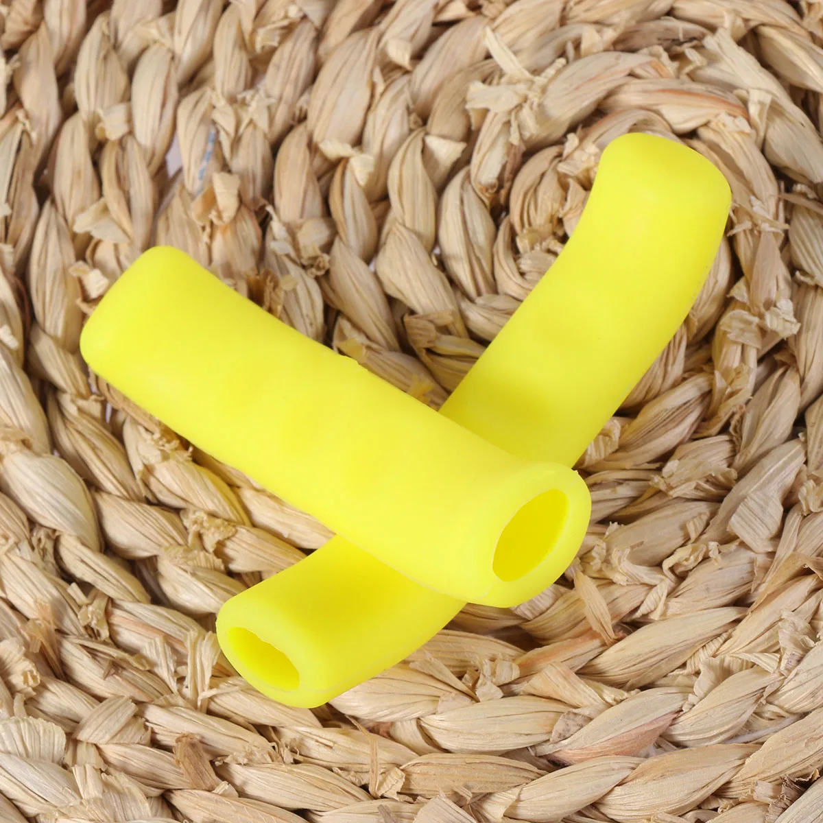

1 Pair Silicone Handlebar Grips Comfortable Non-Slip Anti-Fatigue For Mountain Bike Brake Lever Universal Yellow Motorcycle