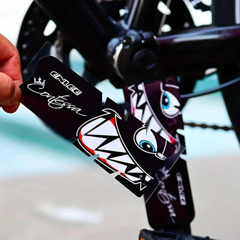 2PCS Shark Pattern Waterproof Vinyl Decals Custom Bike Crank Stickers Unique Design Bicycle Crank Arm Personalization Ornament
