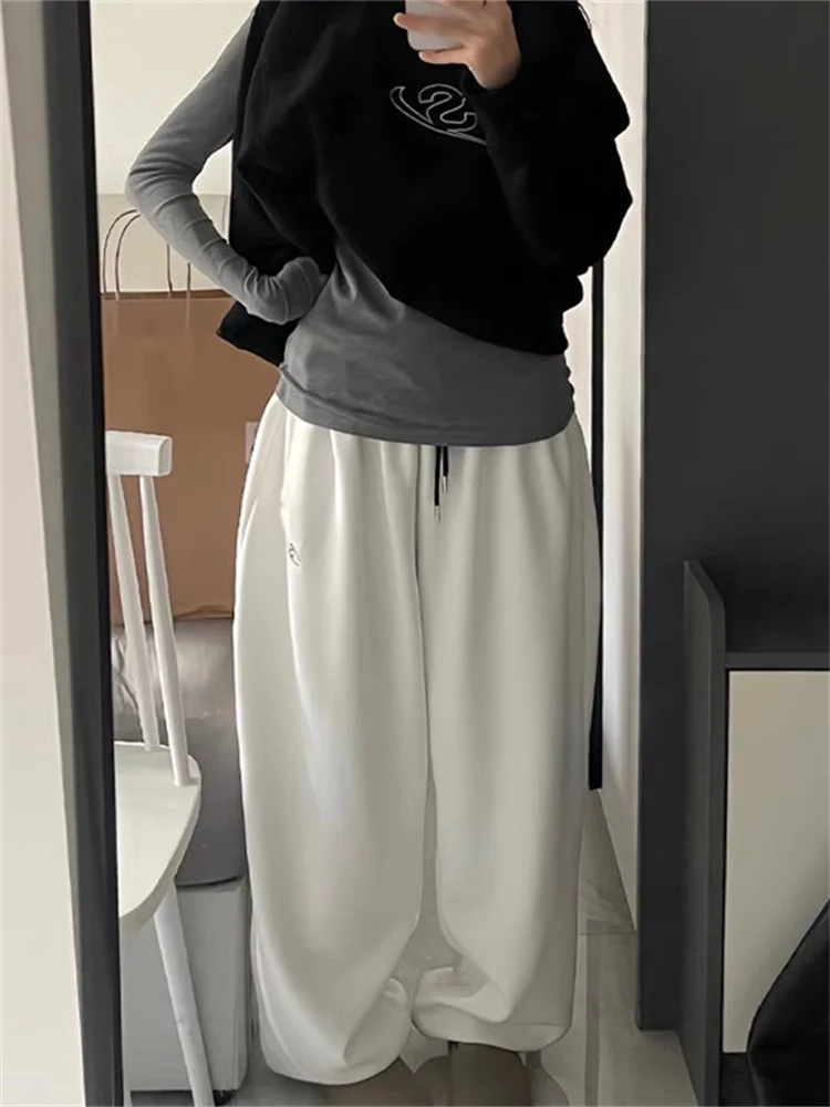 QWEEK Y2K Gray Fleece-lined Sweatpants Women Korean Style Baggy White Sports Pants Oversize Harajuku Vintage Winter Black Jogger