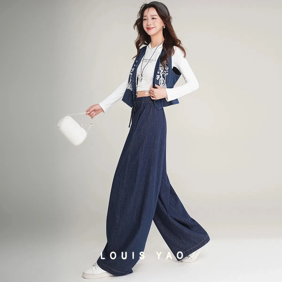 

LOUIS YAO Loose Casual Women's Jeans 2025 Autumn Elastic Solid Color Banana Long Pants with Rubber Waistband Design Denim Pants