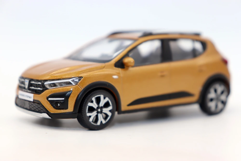 Voitures miniatures Dacia sandero stepway 1/43, nouveau modèle moulé sous pression, échelle 2021, cadeau de collection