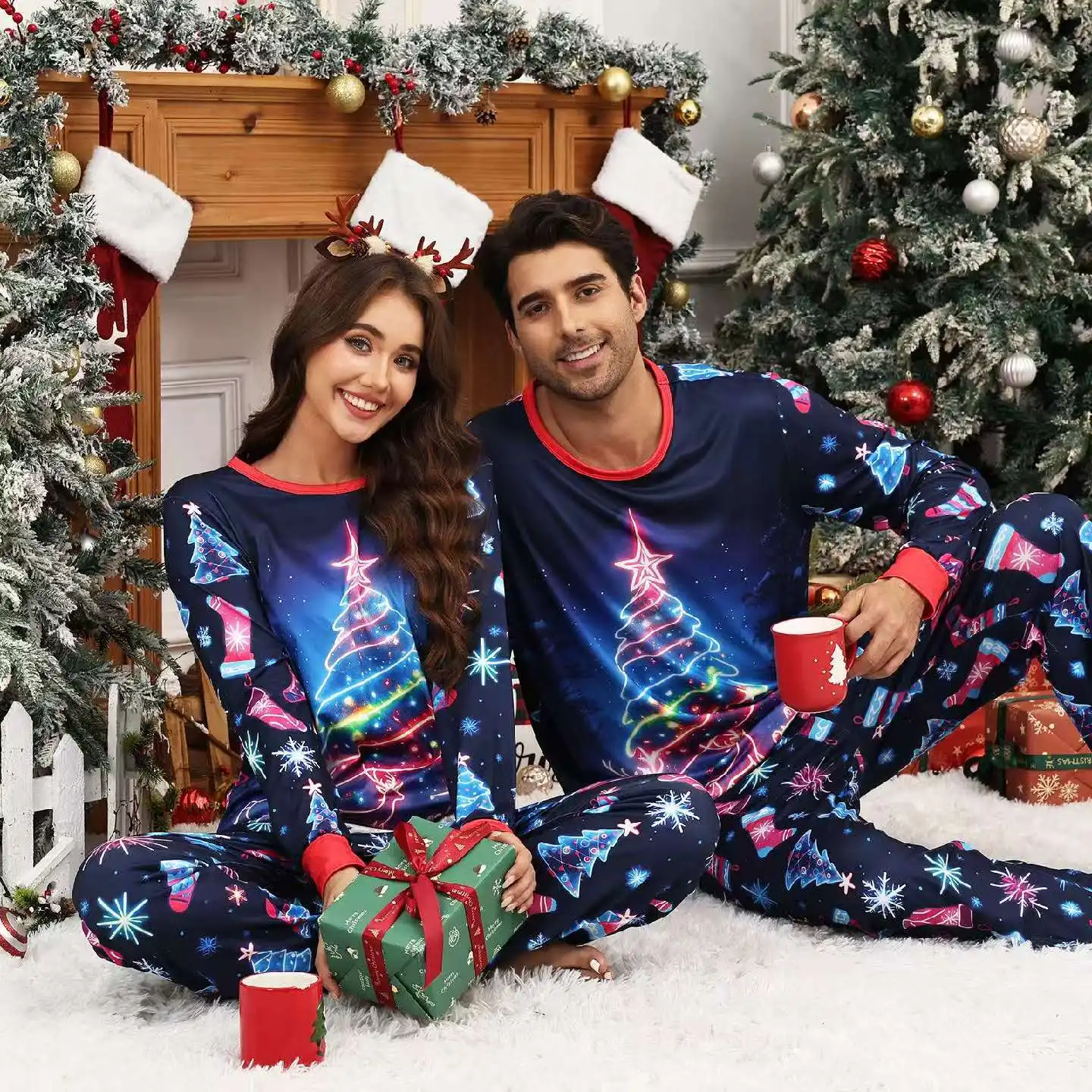 Christmas Family Matching Pajamas Sets Adult And Kids Tops+Pants 2 PCS Family Look Xmas Sleepwear Suits Baby Boys Girls Romper