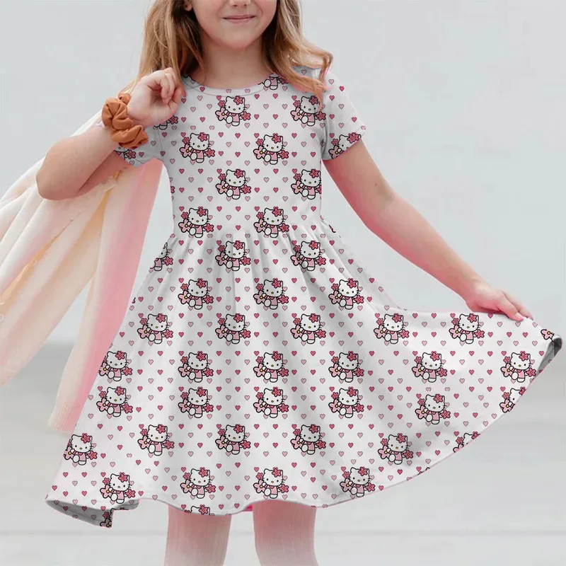فستان بناتي بأكمام قصيرة لعام 2025 تنورة كورومي هالو كيتي مطبوعة ملابس صيفية جديدة ملابس أصلية ملابس نوم للأطفال