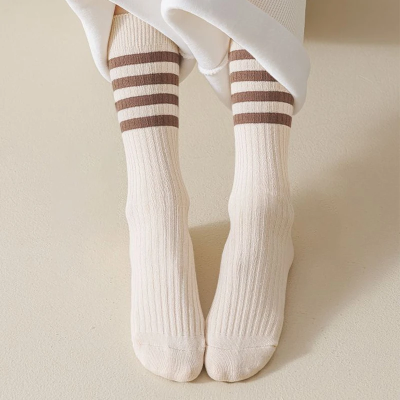 الجوارب النسائية اليابانية Harajuku الشتاء سميكة الدافئة مريحة الكشمير الجوارب لفتاة شريط بسيط تنوعا منتصف جوارب أنبوبية #4