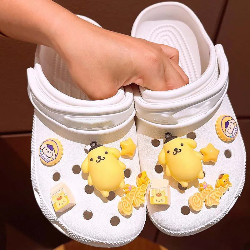 10pcs/set  Kuromi Pochacco Shoesflower Decoration KT Cat Melody Sandals Clogs Cartoon Shoe Accessories Girls Gifts