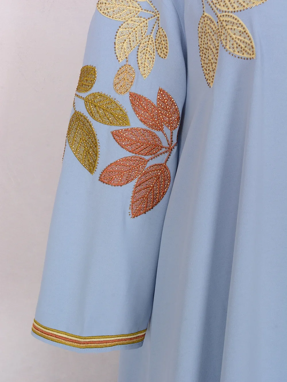 UNI National Style Women's Abaya Middle East Women's Long Dress Autumn New Embroidery Abayas Hot Drill Long-sleeved Robes