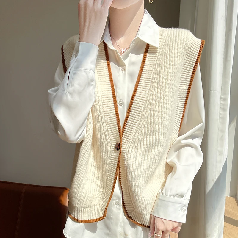 New Autumn Women's V-neck Knitted Cardigan Vest Winter 100% Australian wool Layered Camisole Loose Sleeveless Sweater Jacket Top