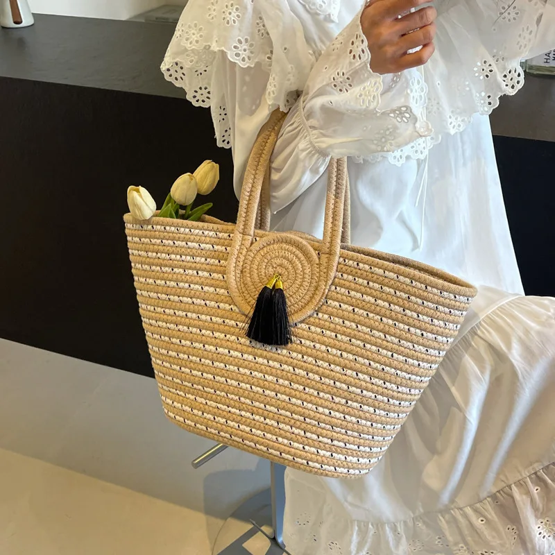 

2024 new large capacity tassel color collision cotton rope weaving beach bag for seaside vacation