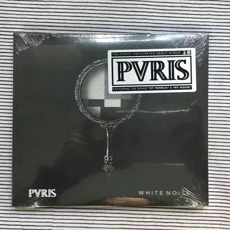 CD Blanco Ruido, 2014-11-04, PVRIS, Rise/Velocity Records, Rock alternativo/Roca electrónica/ Synth-Pop