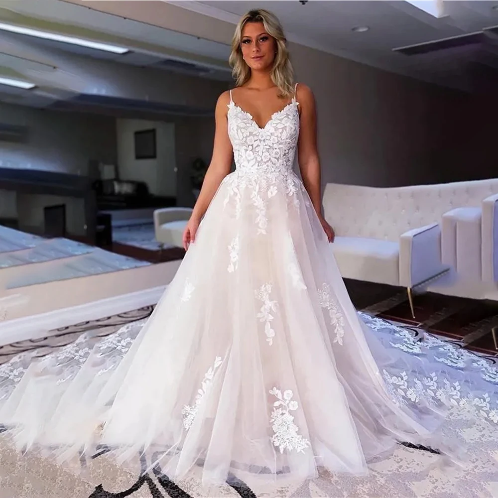 

Wedding Dress A Line Tulle Appliques Spaghetti Straps Backless Bride Dress Elegant Bridal Gowns Formal Wedding Gowns for Brides