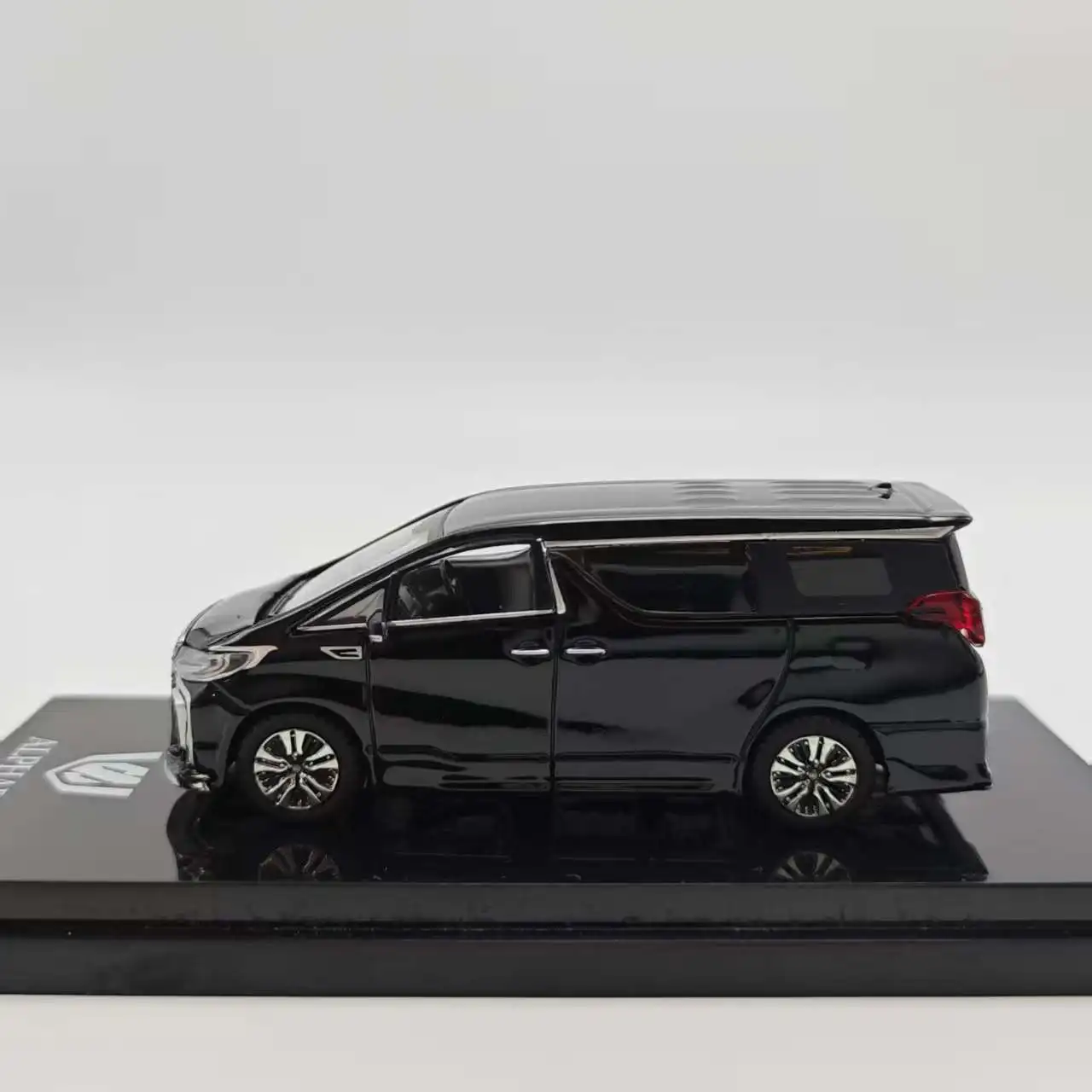 Hobby Japon 1:64 Alphard SUV Style Business Modèle de voiture en alliage de zinc