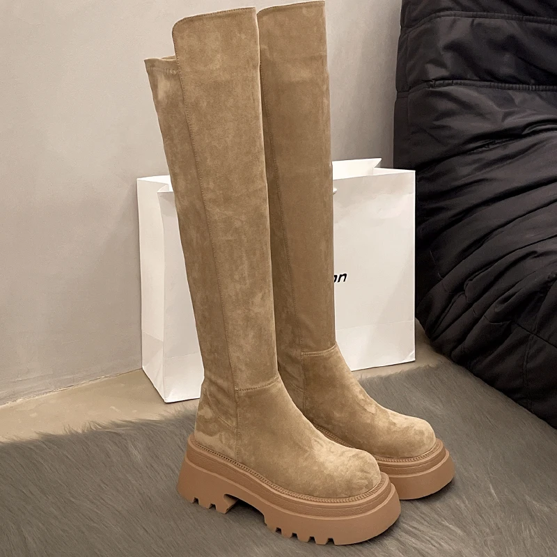 المرأة أحذية عالية الشقق منصة أحذية مصممين موضة فستان من جلد الغزال الشتاء بوتاس 2025 الاتجاه الجديد عادية الدافئة Mujer تشيلسي الأحذية
