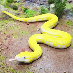 Realistic Fake Snakes Toy Prank Rubber Snake Props Scare Birds Cobra Snake, Boa Constrictor, Coral Snake, Rattlesnake Halloween