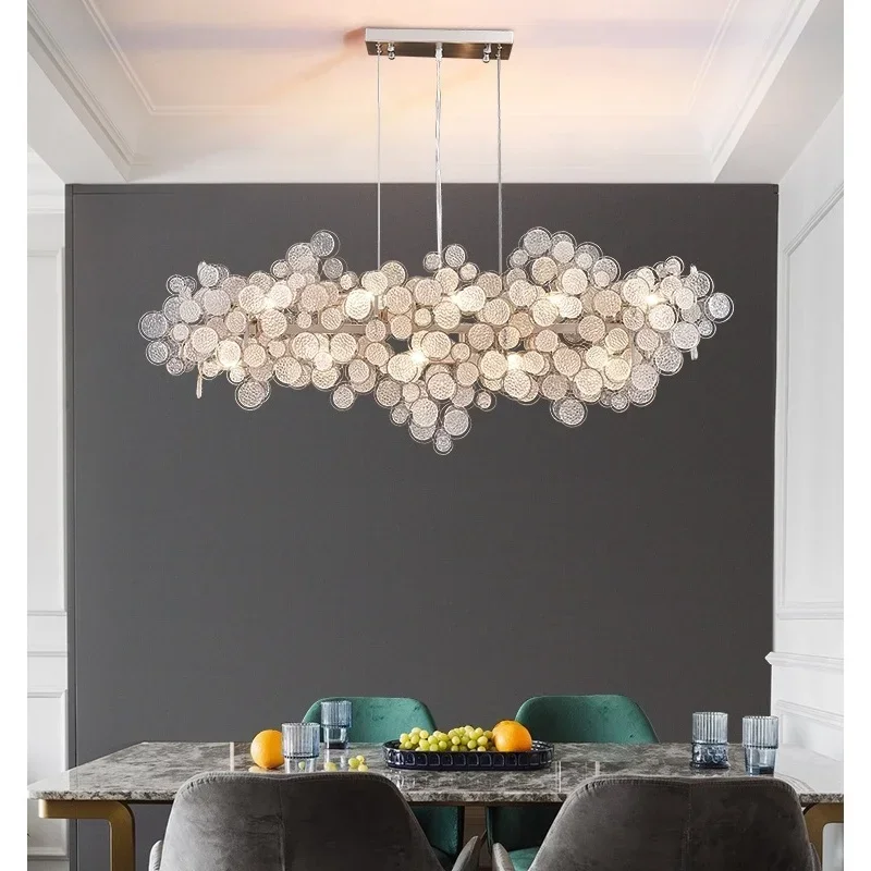 

LED ceiling lights designed with modern luxury creativity are the ideal choice for restaurants, living rooms, or offices