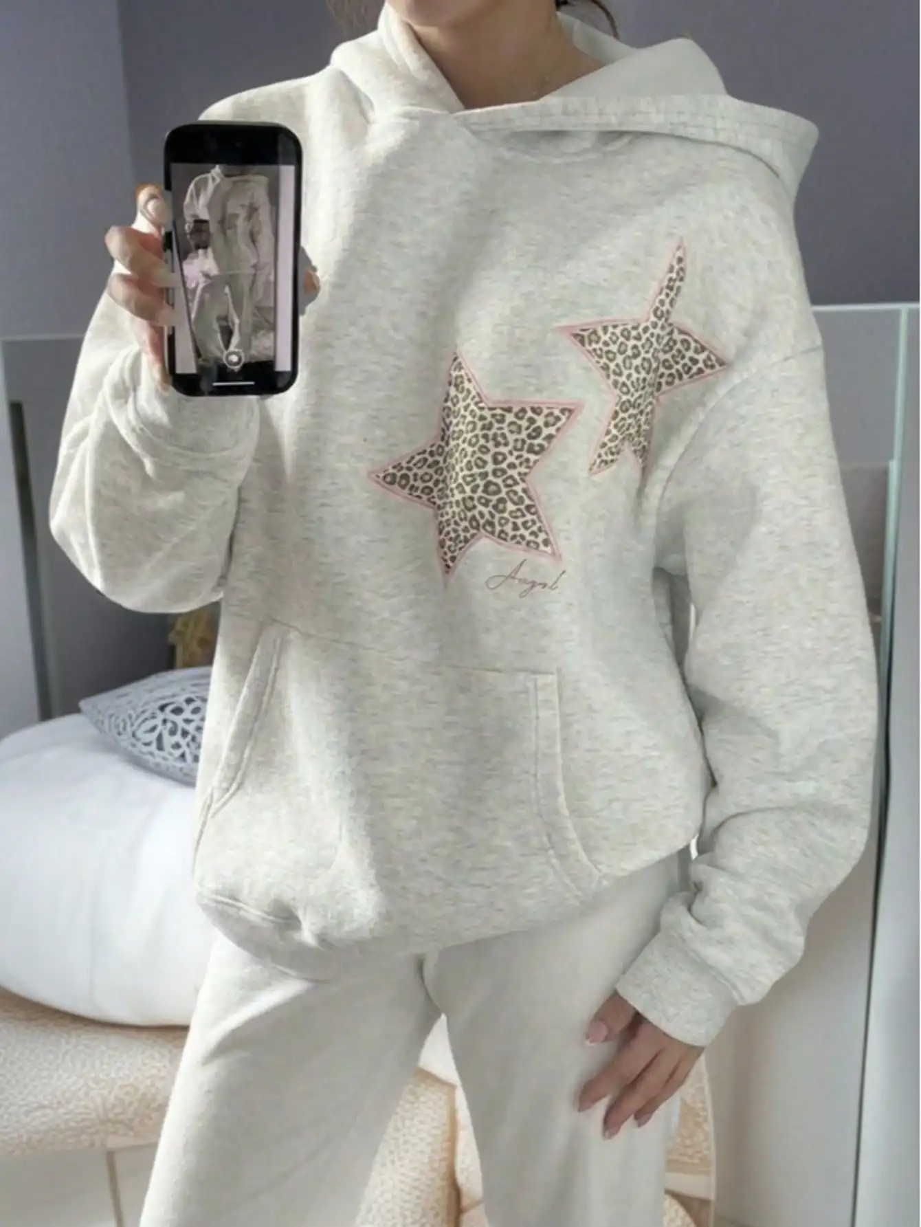 

Женская толстовка оверсайз с леопардовым принтом, с длинными рукавами, спущенным плечом и карманом, осенне-зимняя уличная одежда