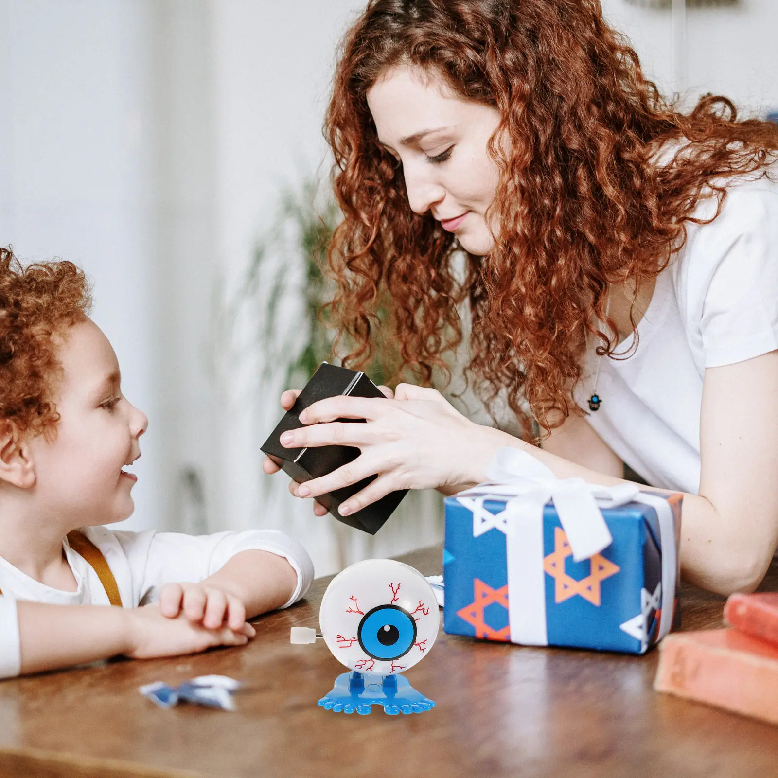 

3Pcs Creative Eyeballs Wind Up Clockwork Plaything Portable Funny Kids Early Learning Party Games Children Clockwork Toy