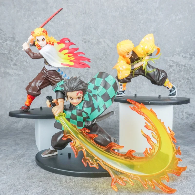 1 Stuks Hete Japanse Figuur Anime Garage Kits God Van Vuur Tanjirou Battle Model Ornamenten Auto Decoratie Verjaardag Voor Jongen